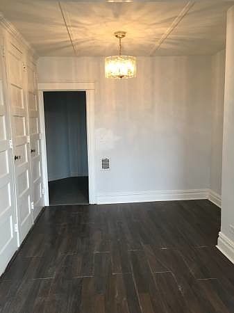 2nd image of 6452 Admiral Ave