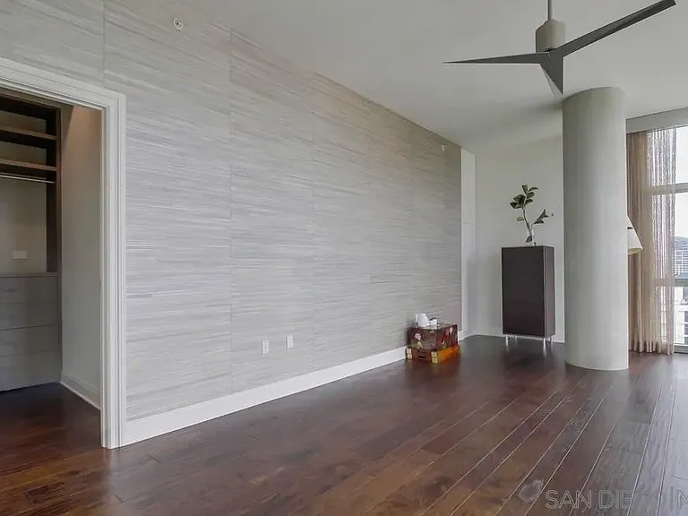 800 The Mark Ln #2801 — Photo 33