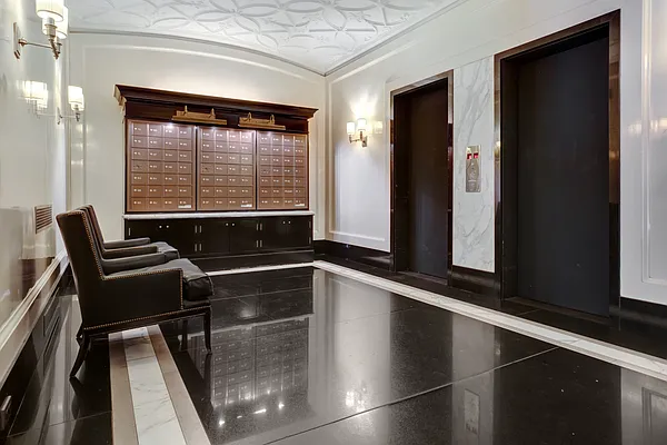 Rented by Oxford Property Group | media 10