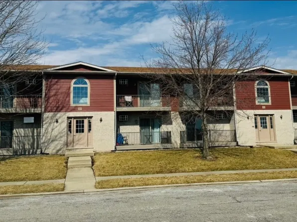405 Lamore Ln APT 4, Manteno, IL 60950