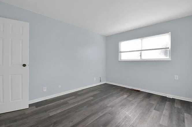 2 bed, 825 sqft, $1,200 — Photo 4