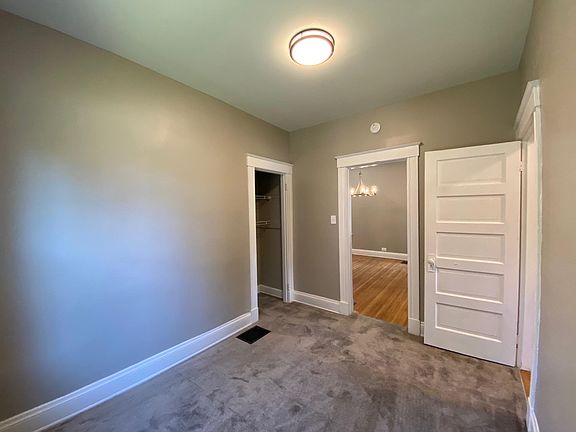 2nd image of 2804 Observatory Ave #1