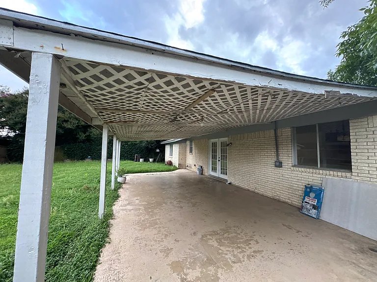 covered back patio area