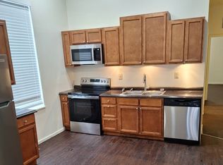 1900 Mallinckrodt St, Saint Louis, MO 63107