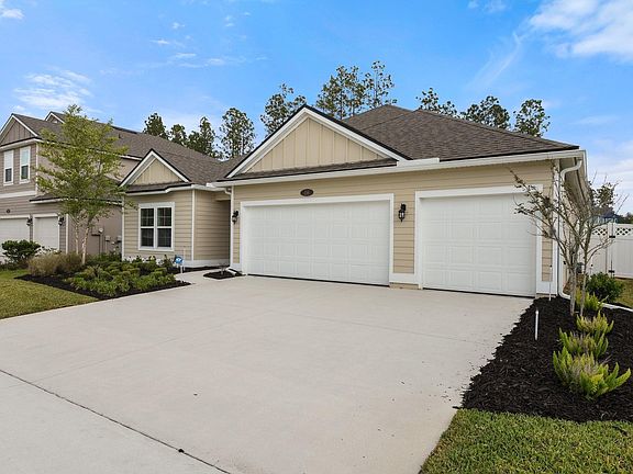 3rd image of 116 Grampian Highlands Dr