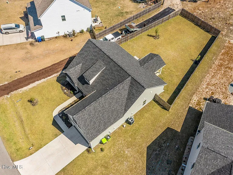 912 W Arboria Dr — Photo 39