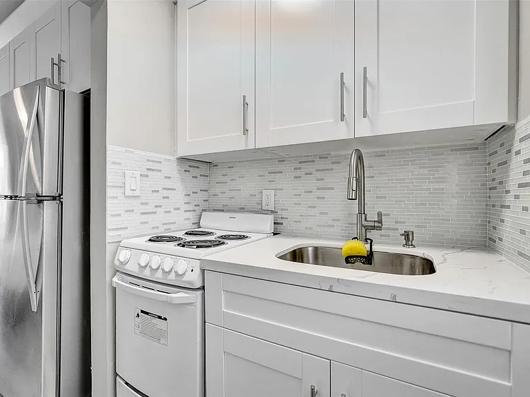 329 Connecticut St #107 — Photo 7
