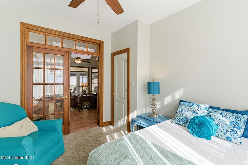 Property photo 31