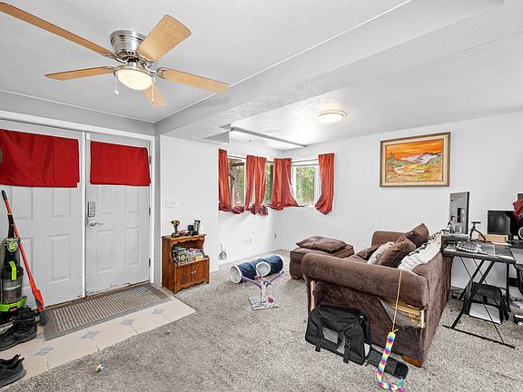 3rd image of 32626 N Newport Hwy