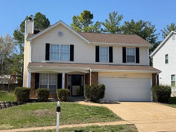 927 Cleta Dr, Ballwin, MO 63021