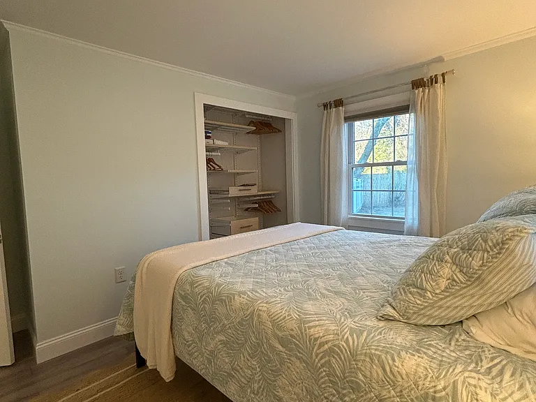 6 Richards Way — Photo 8