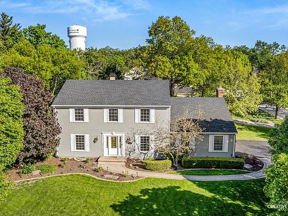 3rd image of 1081 Barneswood Dr