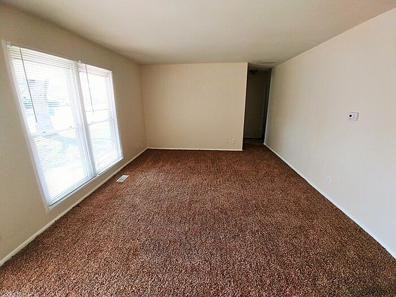 4th image of 8636 Elmonte Dr