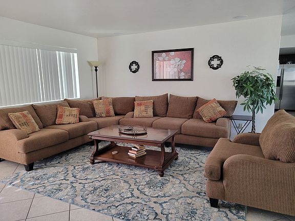 4th image of 274 Saguaro Dr