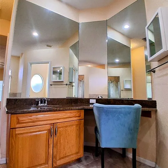 3392 Saint Ives Blvd — Photo 20