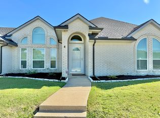18320 Michaelangelo Dr, Dallas, TX 75287