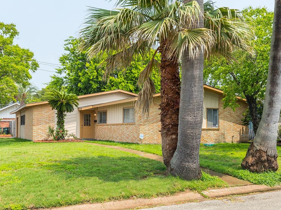 1st image of 326 Tuna Ave