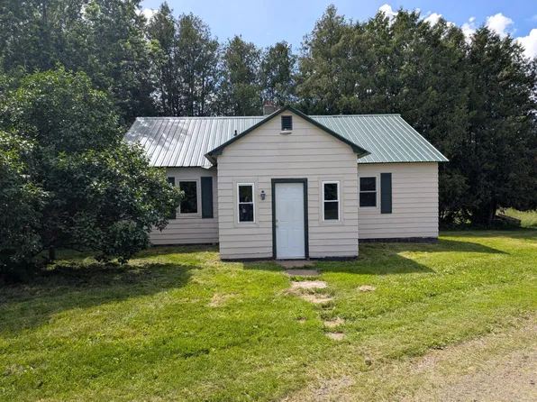 N4896 Rusk Rd, Hawkins, WI 54530