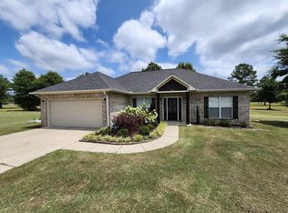 399 Tyler Rd, Starkville, MS 39759