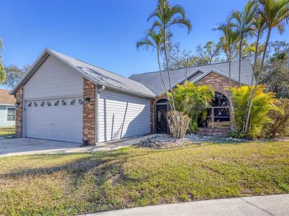 5047 82nd Way E, Sarasota, FL 34243