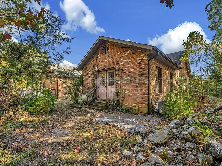 6709 Marye Rd — Photo 4