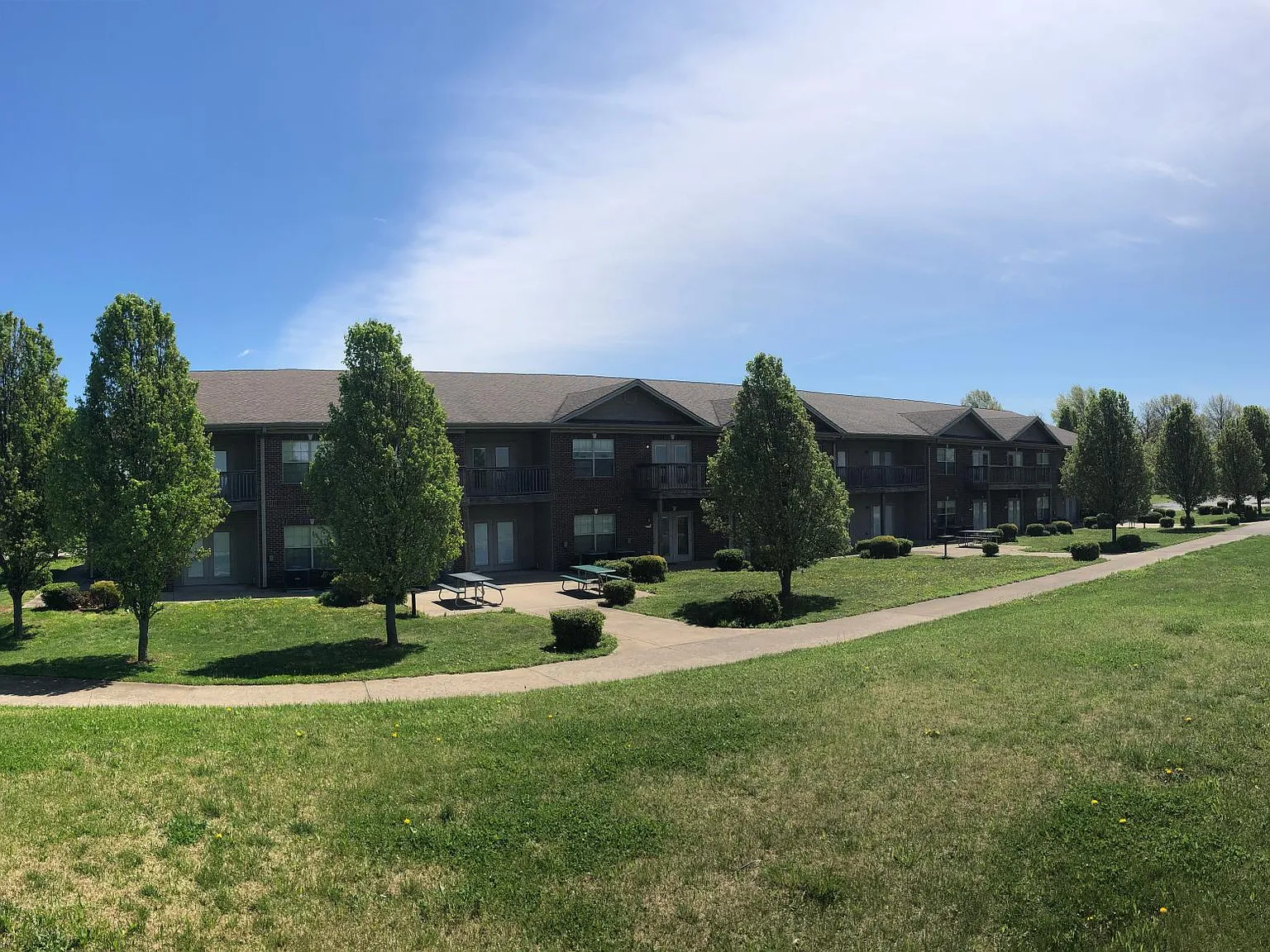 66 Buena Vista Dr — Photo 3