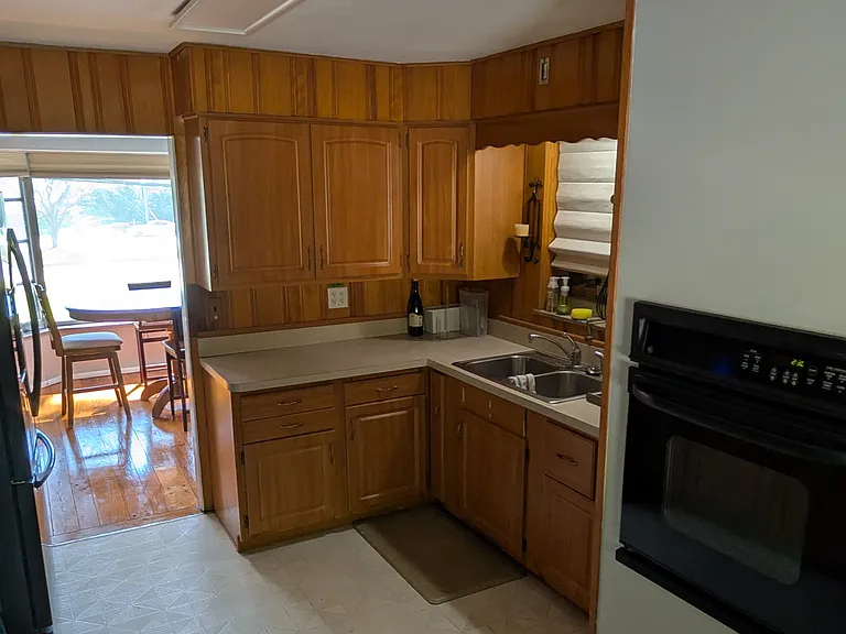 5720 Old Pfeiffer Ln — Photo 12