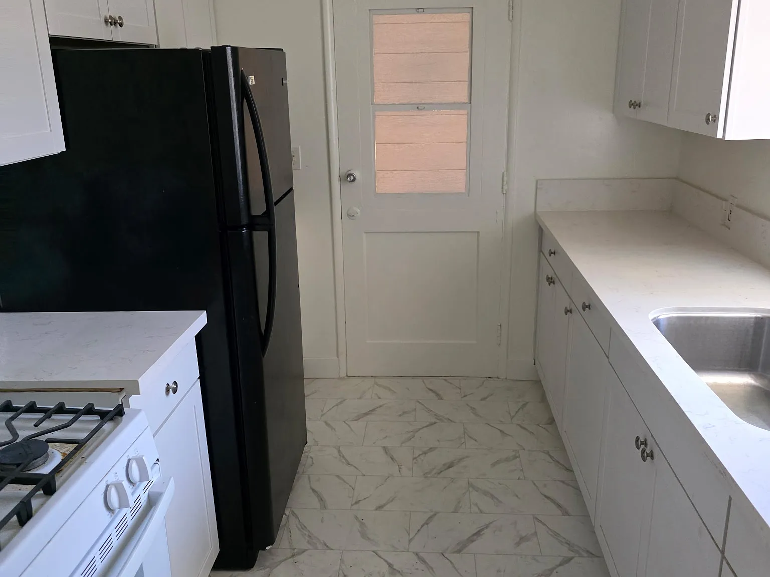 1 bed, 650 sqft, $2,195 — Photo 3