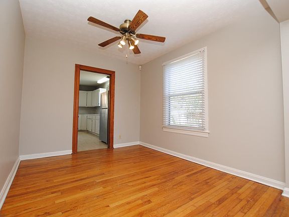 4th image of 534 Margaret St
