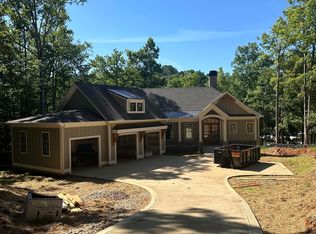 1310 Anchor Bay Dr, Greensboro, GA 30642