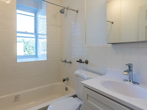 3rd image of 1050 Lafayette Ave #12AD