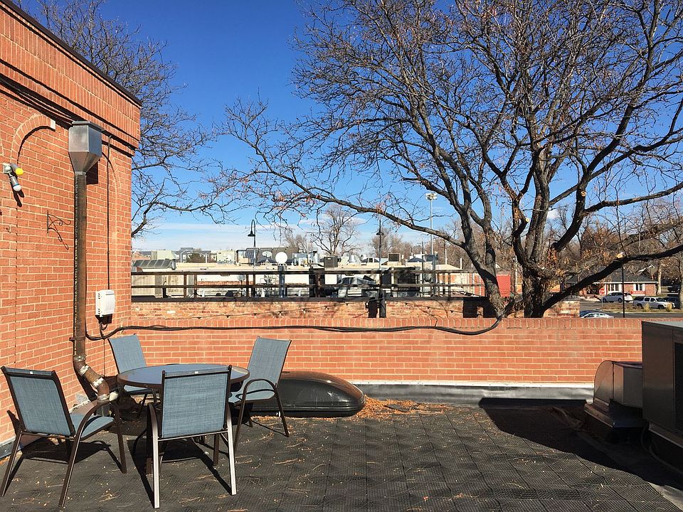 2nd image of 520 Main St APT 2