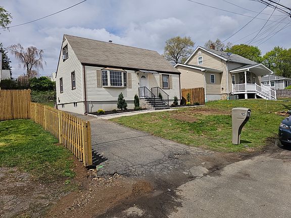 2nd image of 65 Dobson St