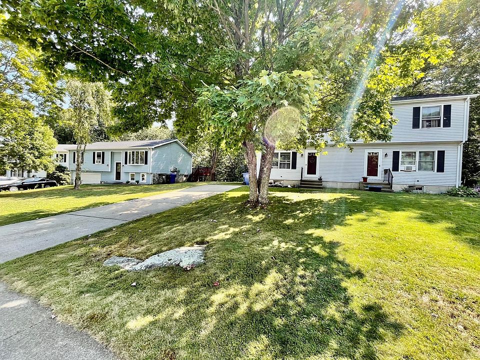 1st image of 159 Dartmouth Dr #A