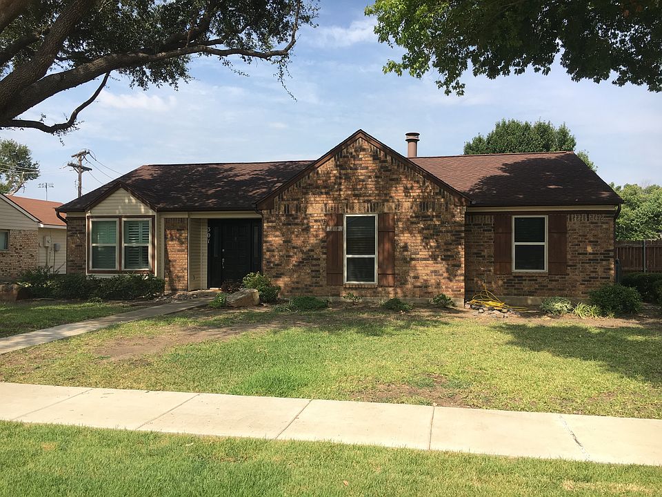 Front view to SpringOak Lane