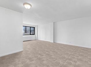 300 W 55th St APT 20D, New York, NY 10019