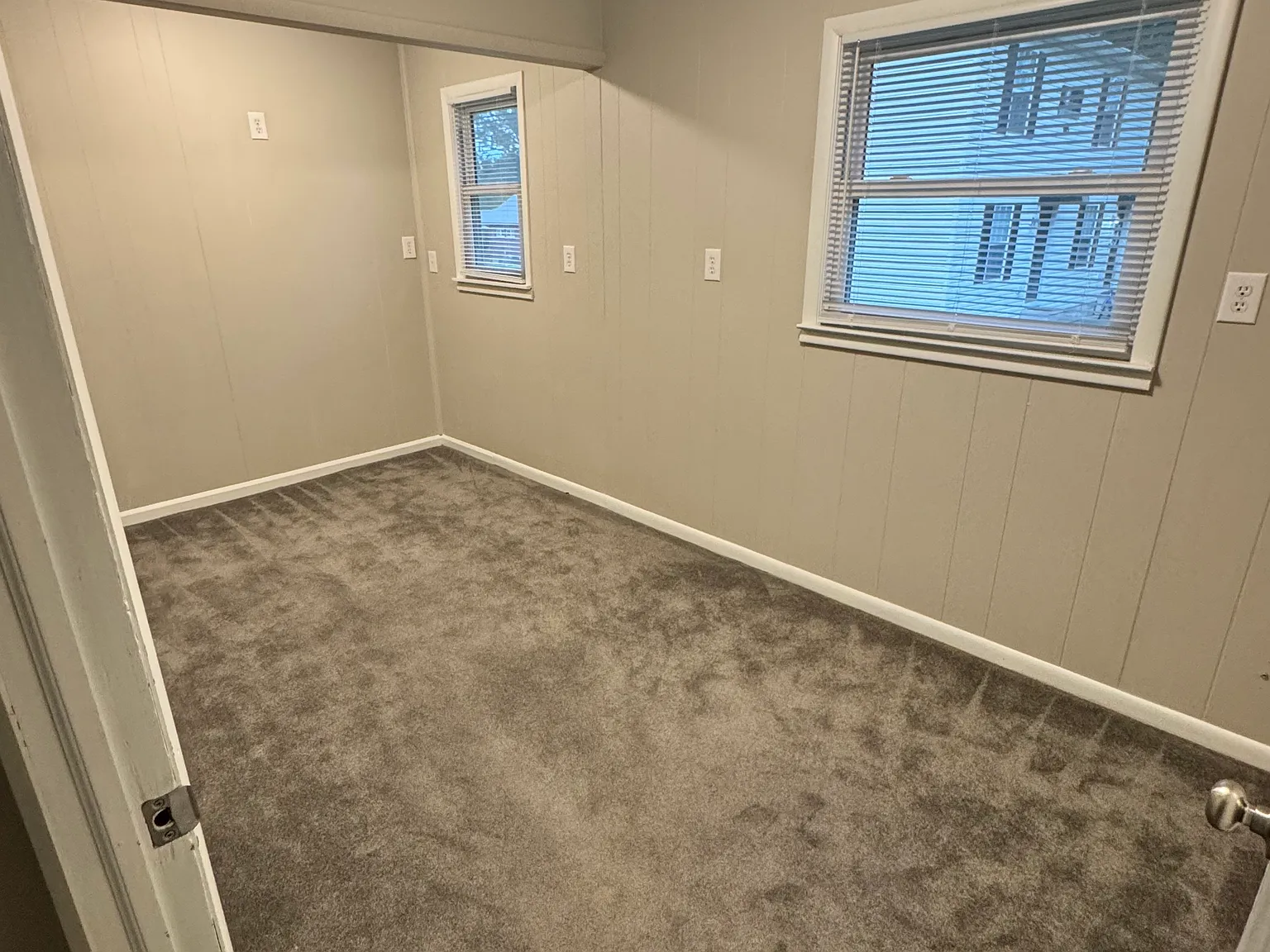 4 bed, 1456 sqft, $2,150 — Photo 3