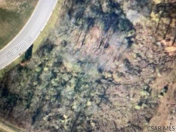 3rd image of 4 Old Farm Ln #4