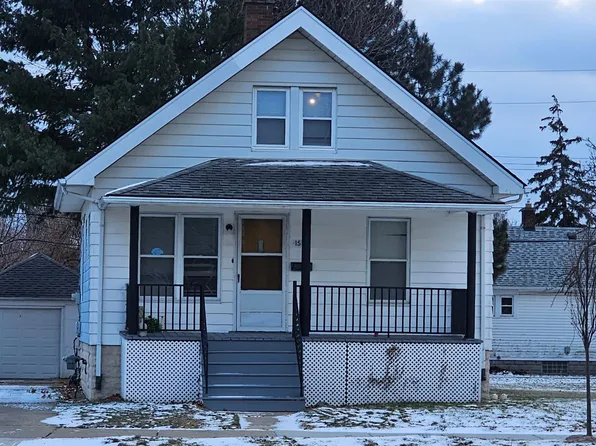 15118 E Nine Mile Rd, Eastpointe, MI 48021