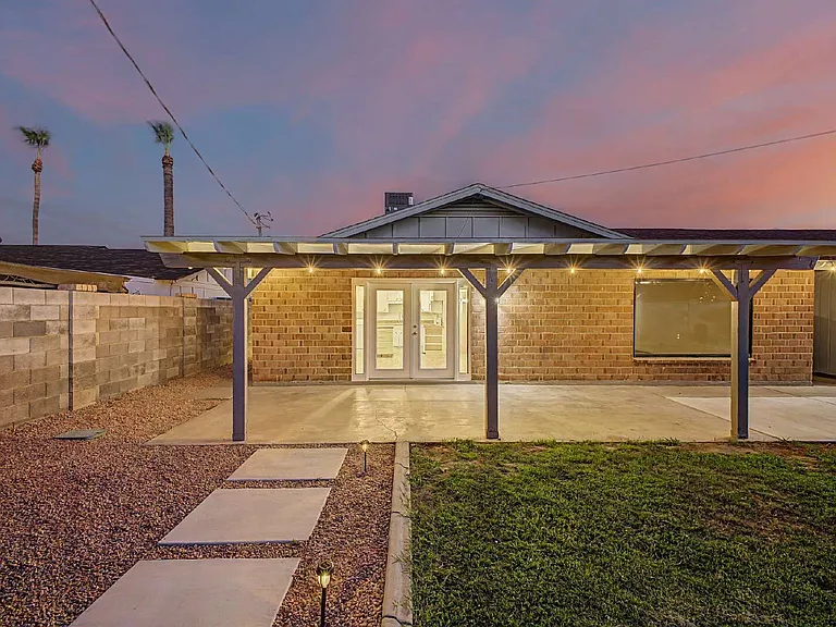 8436 E Cambridge Ave — Photo 33