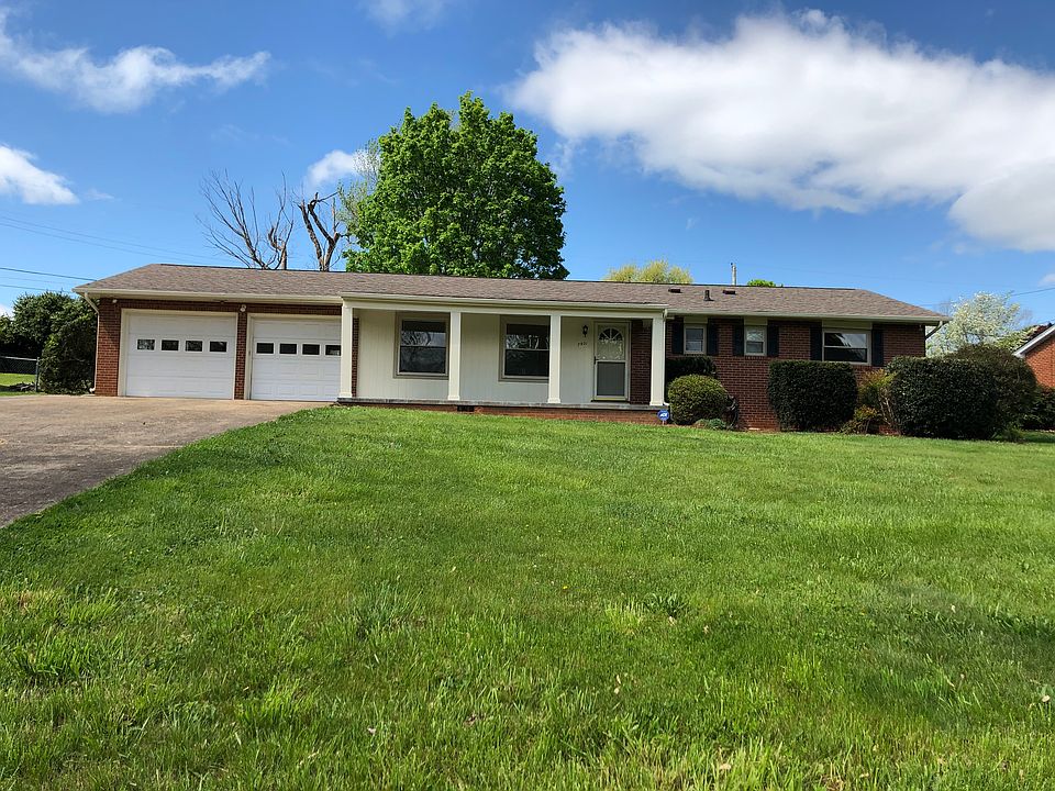 1st image of 7921 Livingston Dr
