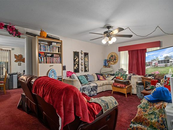 5th image of 8296 Yellow Pine Ave