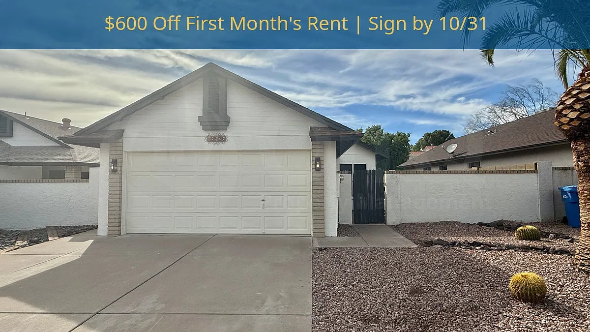 3 bed, 2.0 bath, 1054 sqft, $2,149 — Photo 1