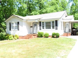 1208 Windsor St, Gadsden, AL 35903