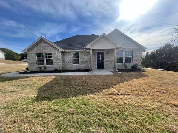 2301 Creek Dr, Granbury, TX 76048