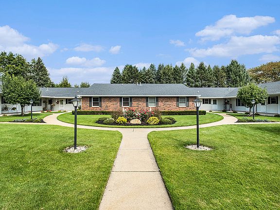 3rd image of 2925 N Wentward Ct #129