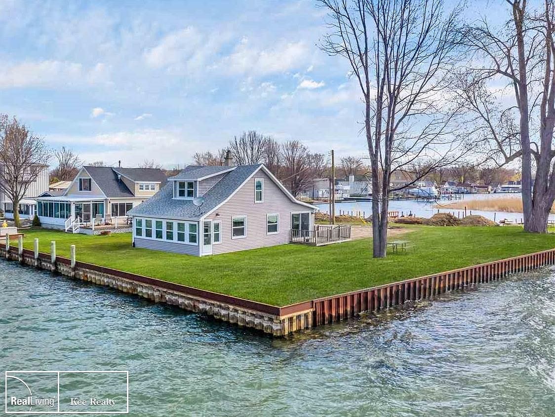 7858 Oceanside Dr, Fair Haven, MI 48023 Zillow
