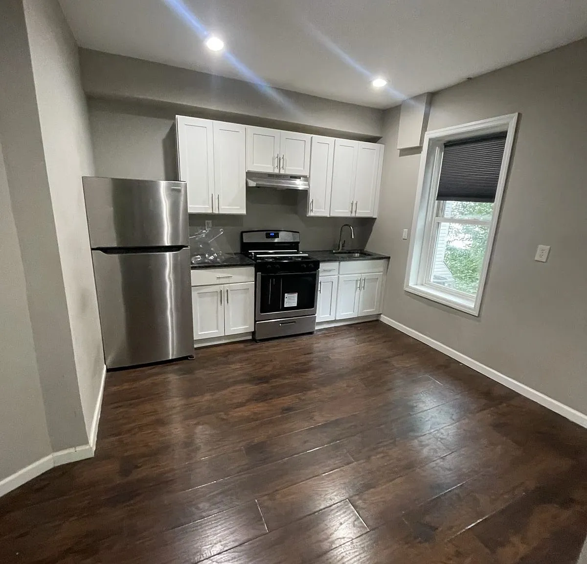 2 bed, $1,800 — Photo 4