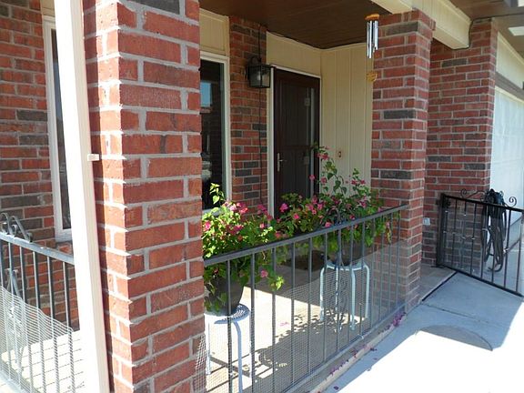 3rd image of 11625 Maquitico Ct