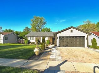 228 Janes Ave, Bolingbrook, IL